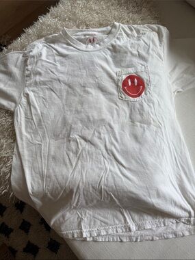 Ascot + Hart sz XL smiley tee shirt 100% cotton